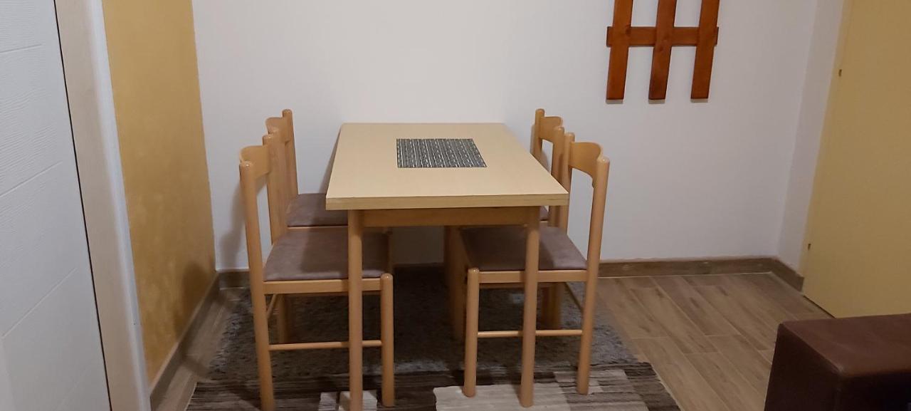 Apartman Gogi Hotel Zlatibor Ngoại thất bức ảnh